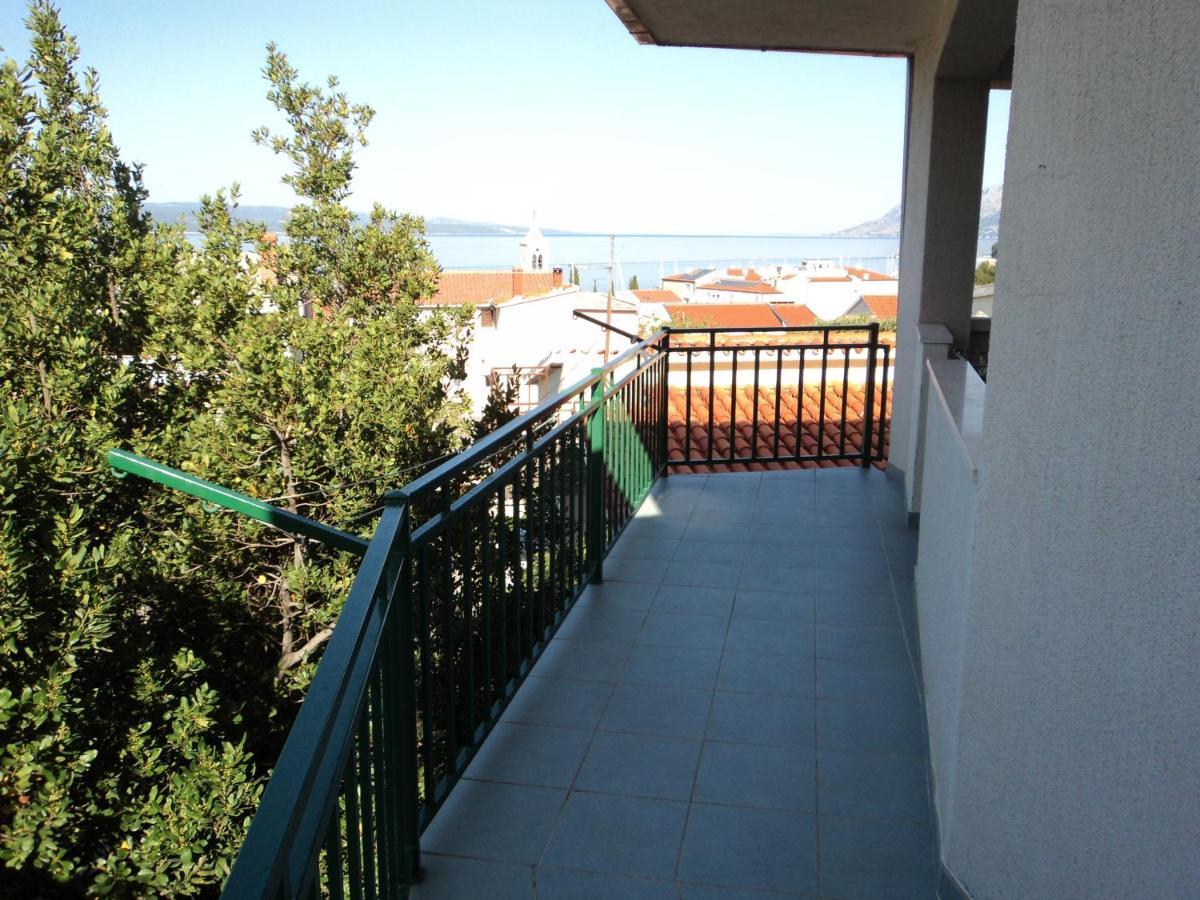 Rooms Tia Baška Voda Exterior foto