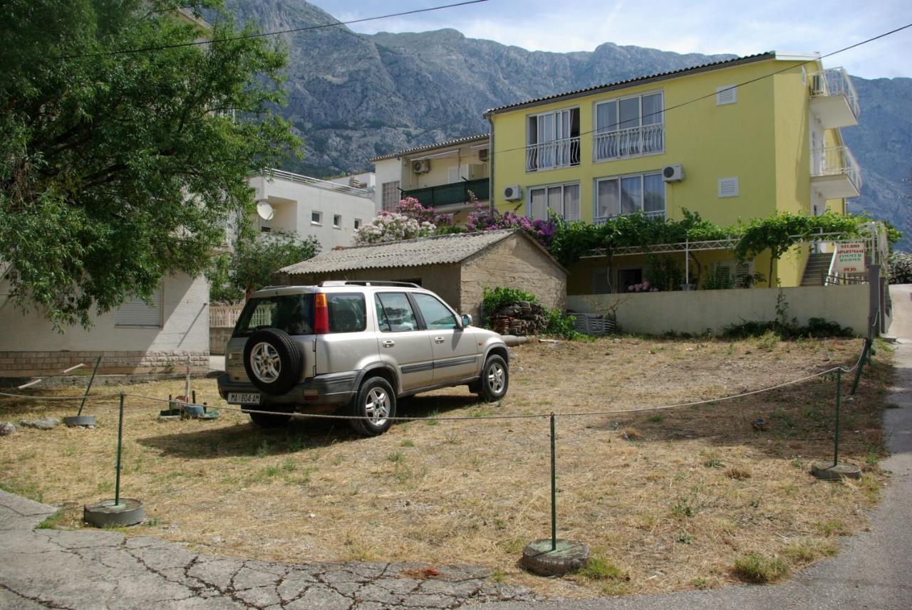 Rooms Tia Baška Voda Exterior foto