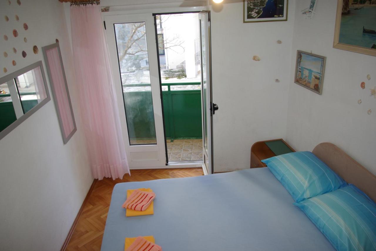 Rooms Tia Baška Voda Exterior foto